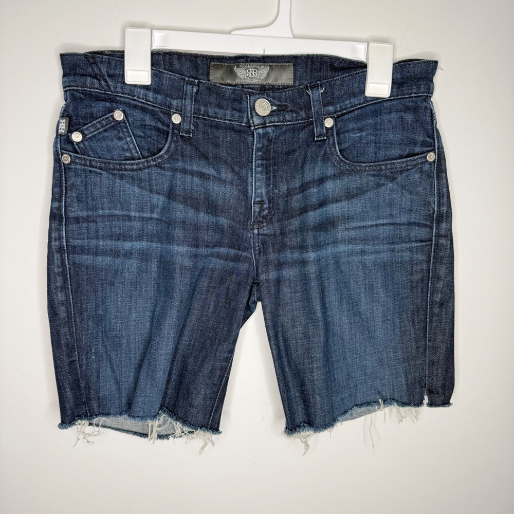 Rock & Republic Blue Denim Cutoff Shorts Embroidered Back Flap Pockets Dark Wash